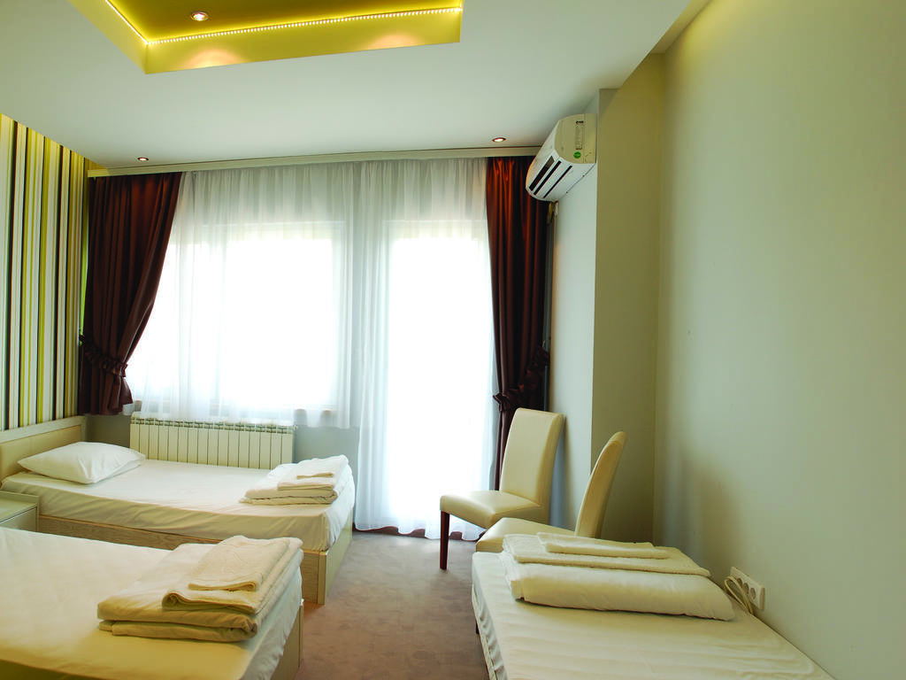 Holiday Park Cfk Vrbas Kamer foto